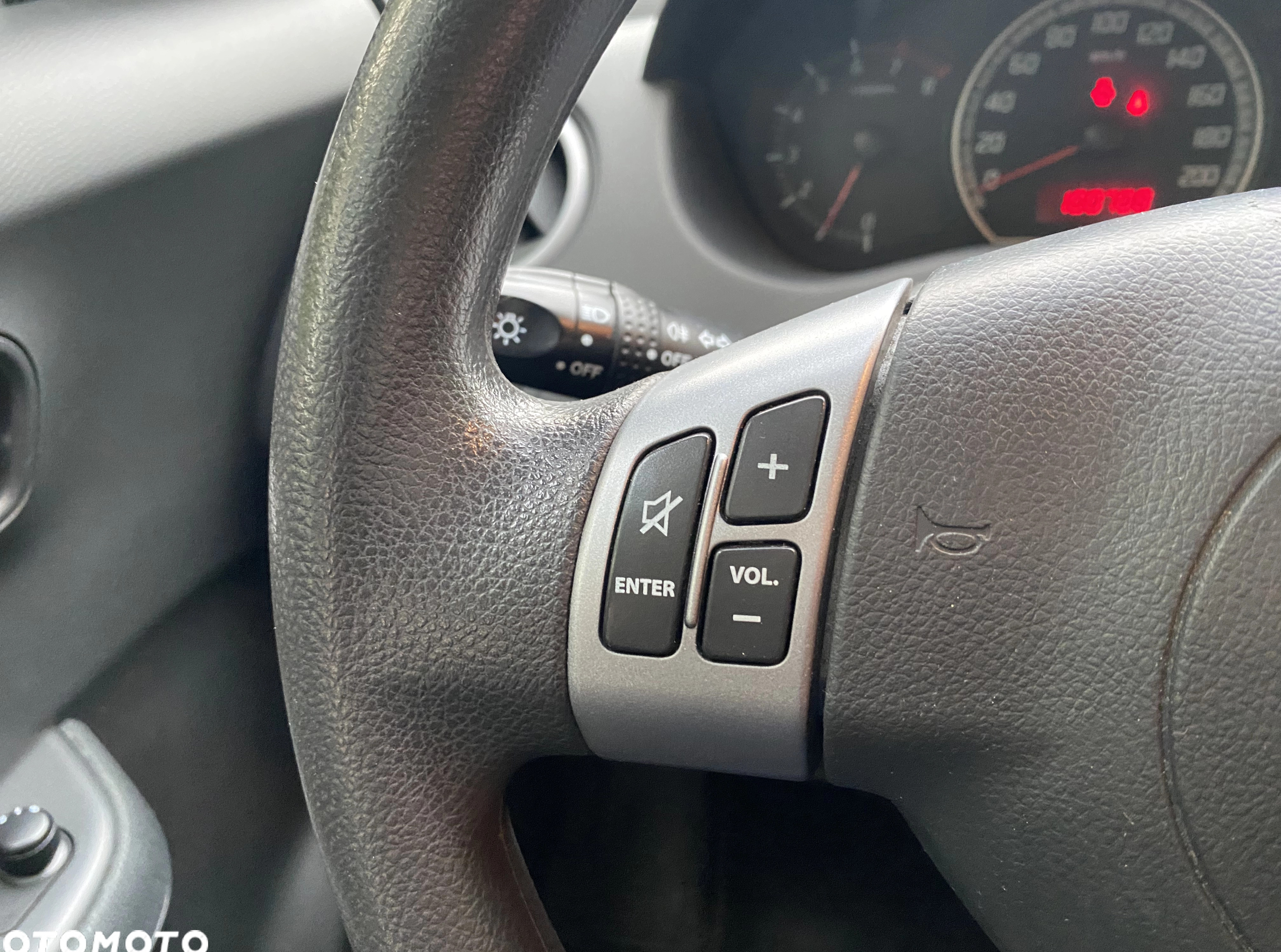 Suzuki Swift cena 17200 przebieg: 100800, rok produkcji 2010 z Wrocław małe 301